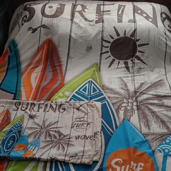 Surfing Duvet Cover Set - Picture 3 of 12
